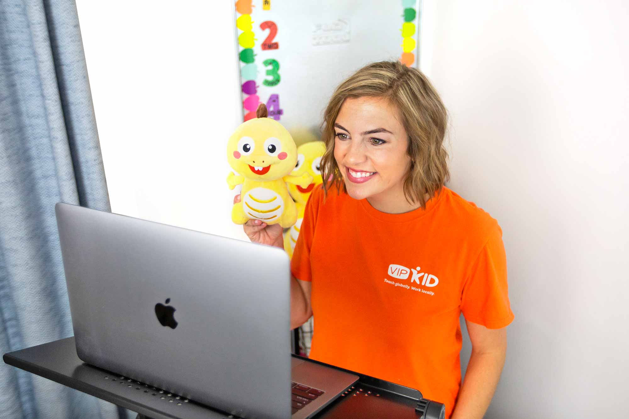 Are You Qualified to Teach English Online? VIPKid Blog